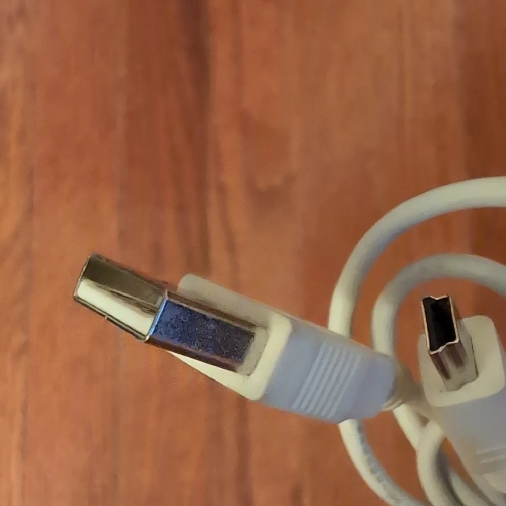 Canon White USB Charging Data Cable